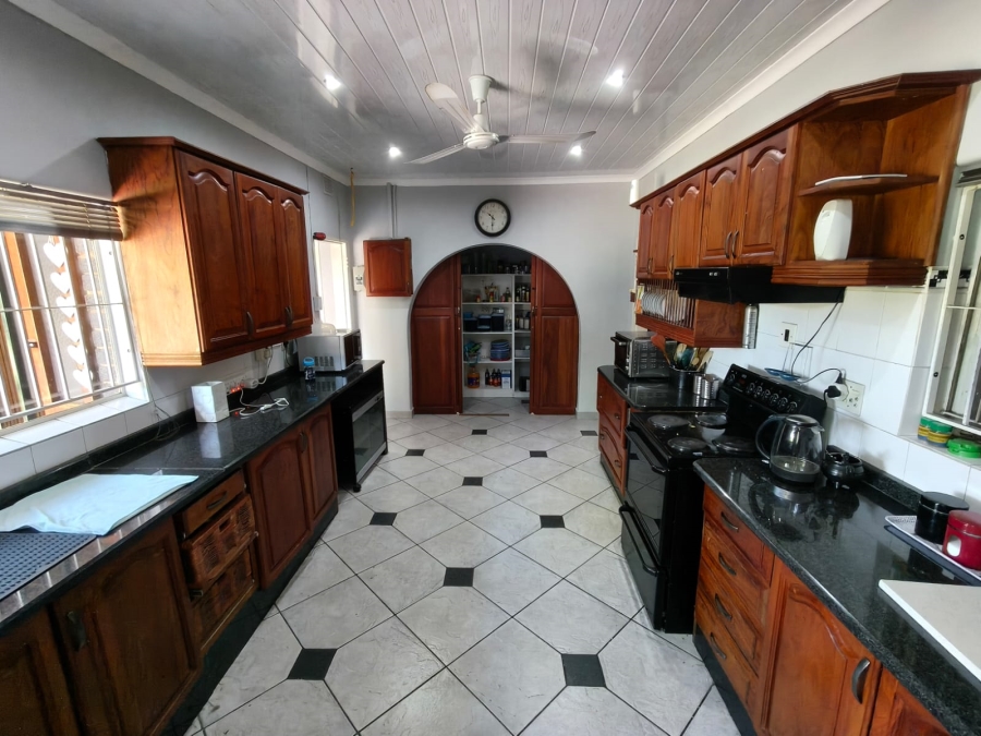 4 Bedroom Property for Sale in Protea Park North West